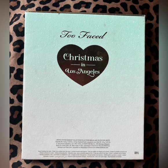 Too Faced Christmas Pallet Collection - Picture 7 of 9